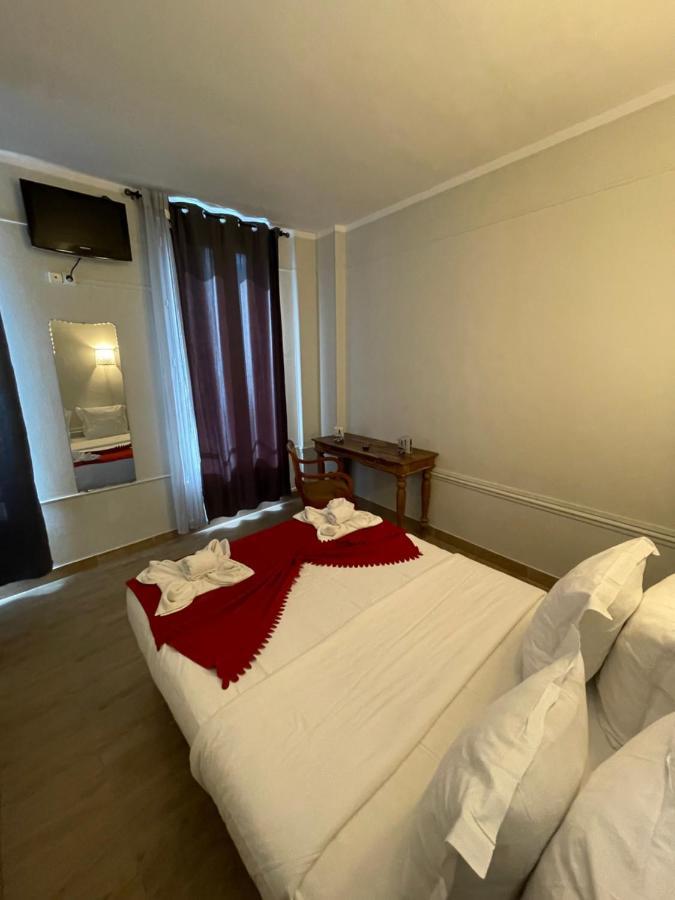 Hotel Central 圣但尼 外观 照片